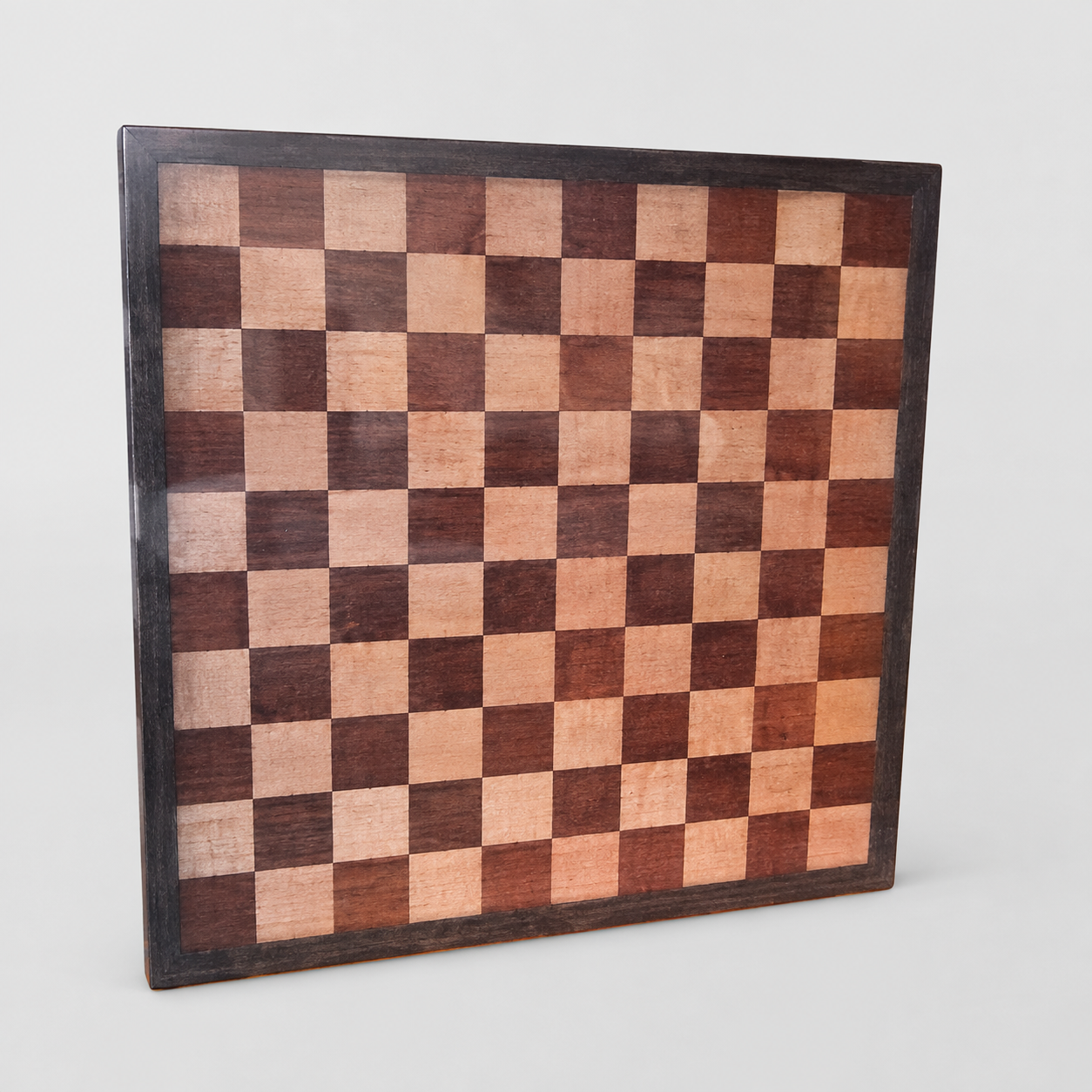 Damier en bois à cent cases
